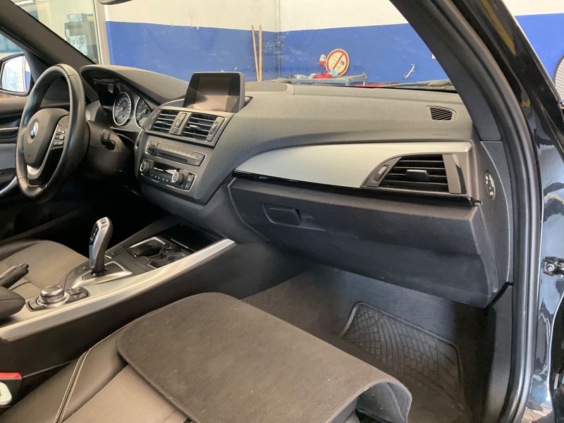 BMW 1er 118i 2012 – снимка 23