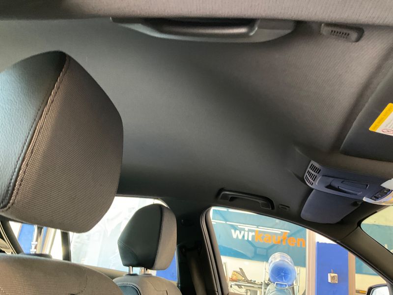 BMW 1er 118i 2012 – снимка 30