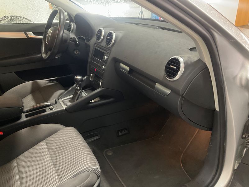 Audi A3 Sportback 2.0 TDI Ambition 2013 – снимка на щета 41