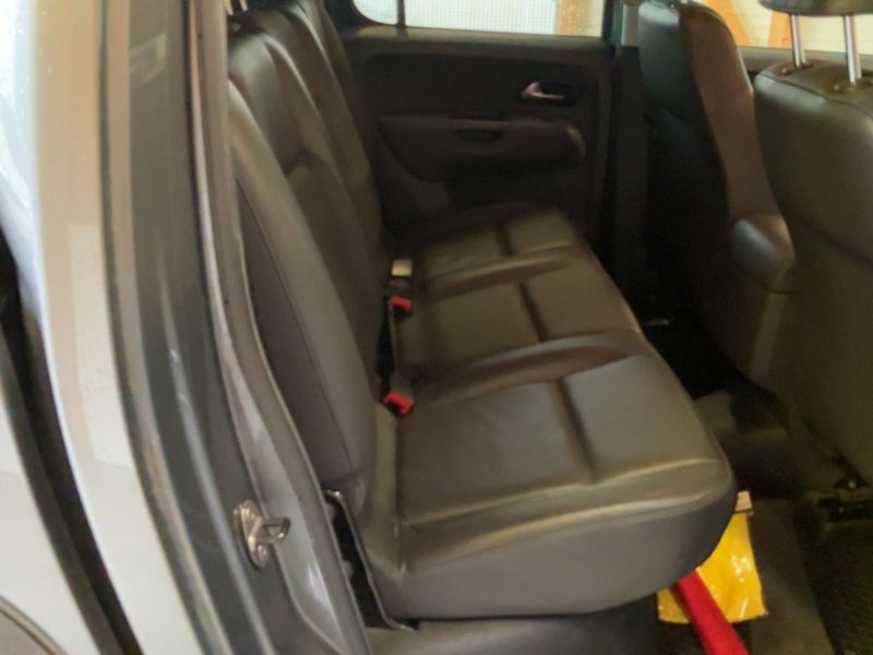 Volkswagen Amarok 2.0 TDI Highline DoubleCab 4Motion 2016 – снимка 19