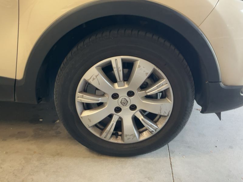 Renault Captur 1.2 TCe Zen 2014 – снимка 11