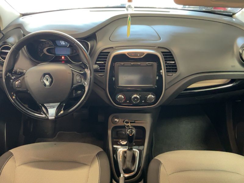 Renault Captur 1.2 TCe Zen 2014 – снимка 17