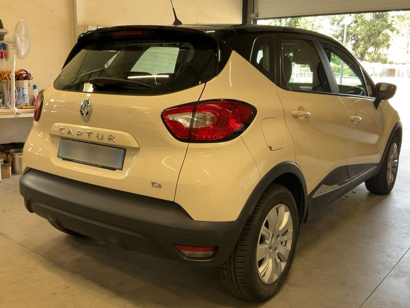Renault Captur 1.2 TCe Zen 2014 – снимка 8