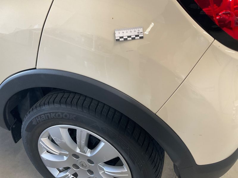 Renault Captur 1.2 TCe Zen 2014 – снимка 25