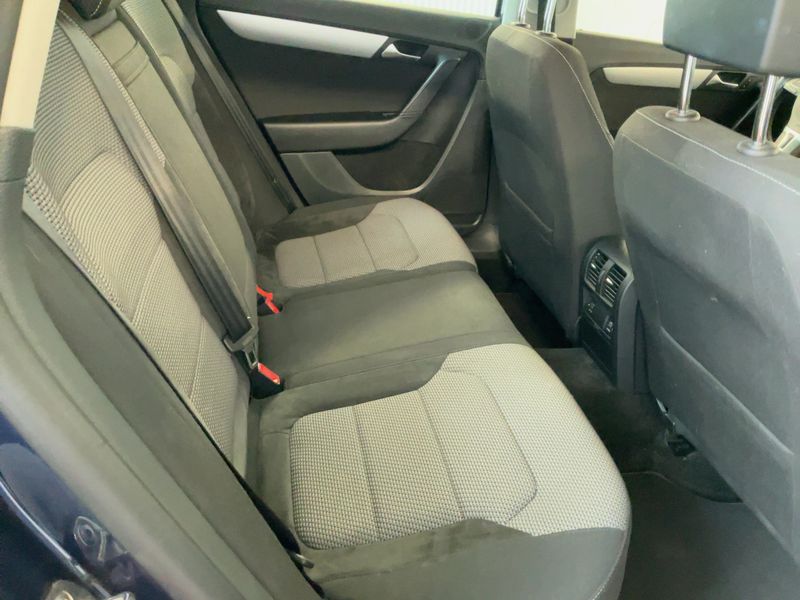 Volkswagen Passat 2.0 TSI 4Motion 2012 – снимка 20