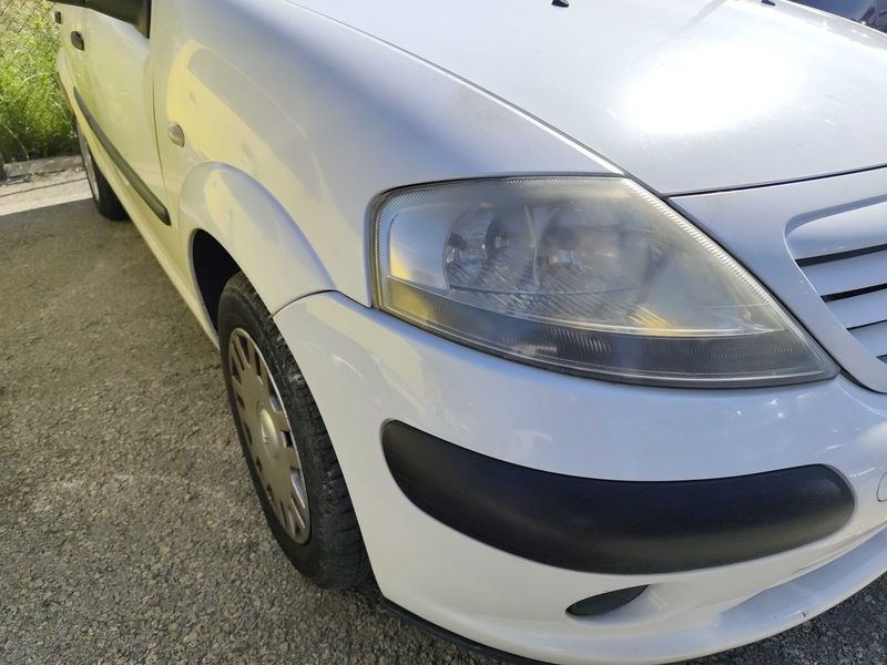 Citroen C3 1.4 Magic 2004 – снимка 22