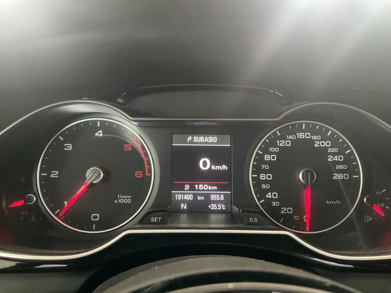 Audi A4 2.0 TDI quattro S line Sportpaket plus 2014 – снимка 13