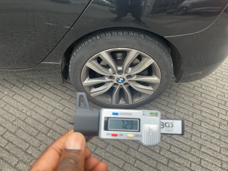 BMW 2er 225i Active Tourer Luxury Line 2015 – снимка 5