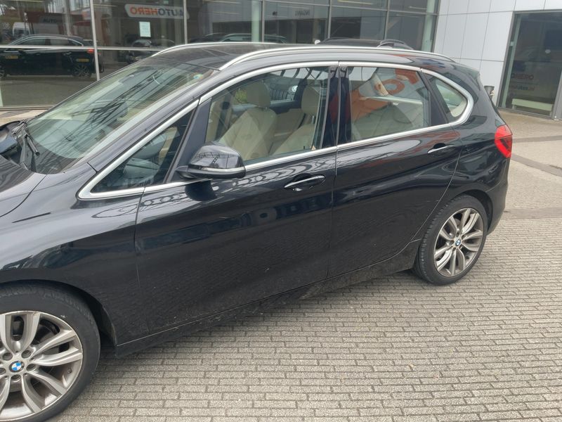BMW 2er 225i Active Tourer Luxury Line 2015 – снимка 2