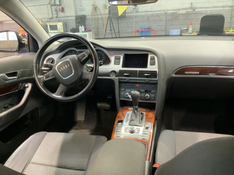 Audi A6 2.7 V6 TDI quattro 2011 – снимка 18