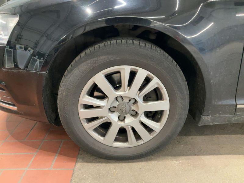 Audi A6 2.7 V6 TDI quattro 2011 – снимка 3