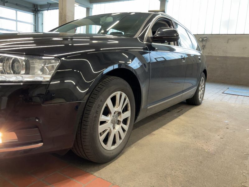 Audi A6 2.7 V6 TDI quattro 2011 – снимка 2