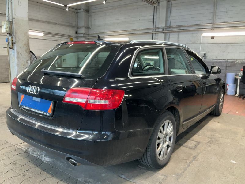 Audi A6 2.7 V6 TDI quattro 2011 – снимка 8