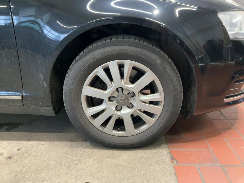 Audi A6 2.7 V6 TDI quattro 2011 – снимка 11