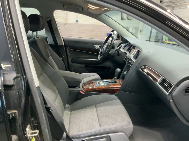 Audi A6 2.7 V6 TDI quattro 2011 – снимка 17