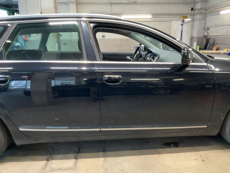Audi A6 2.7 V6 TDI quattro 2011 – снимка 10