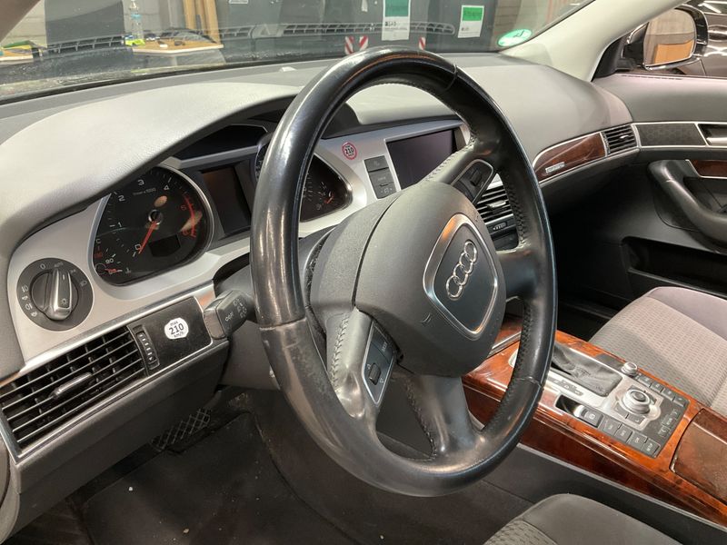 Audi A6 2.7 V6 TDI quattro 2011 – снимка 34
