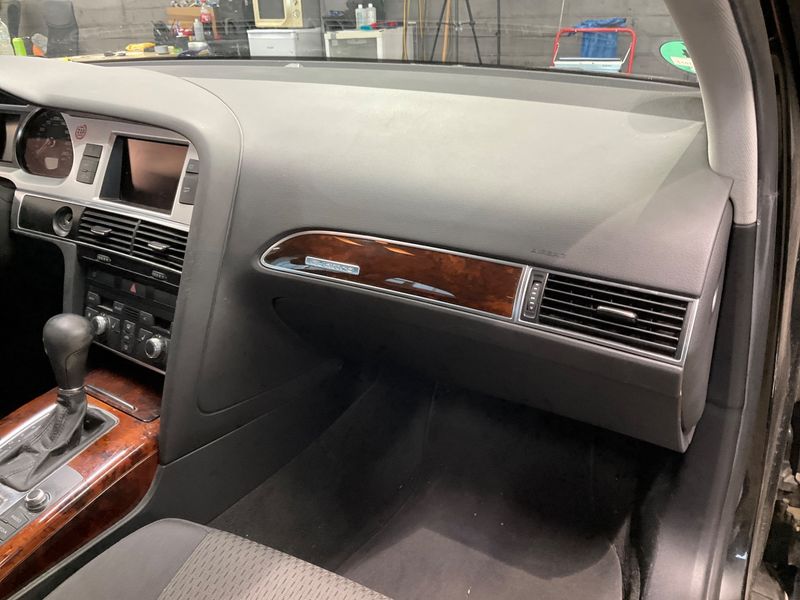 Audi A6 2.7 V6 TDI quattro 2011 – снимка 33