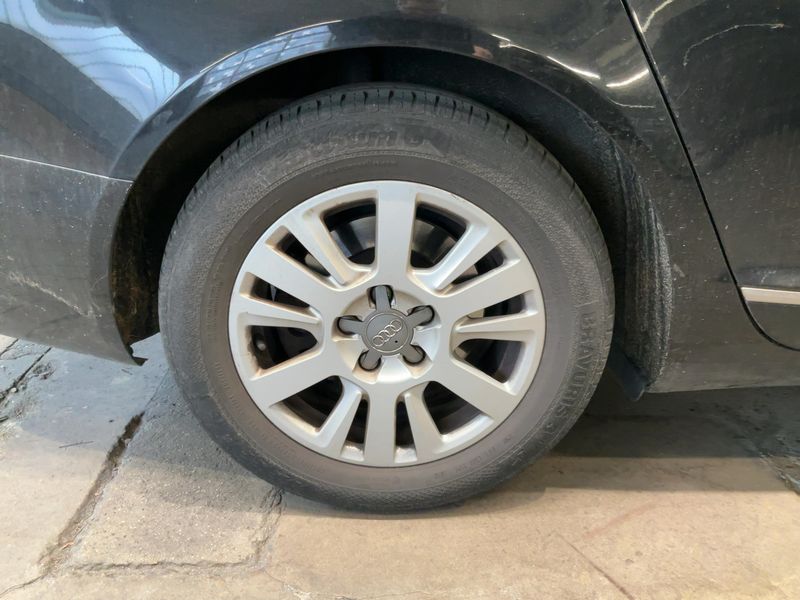 Audi A6 2.7 V6 TDI quattro 2011 – снимка 9