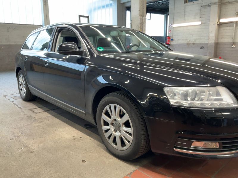 Audi A6 2.7 V6 TDI quattro 2011 – снимка 12