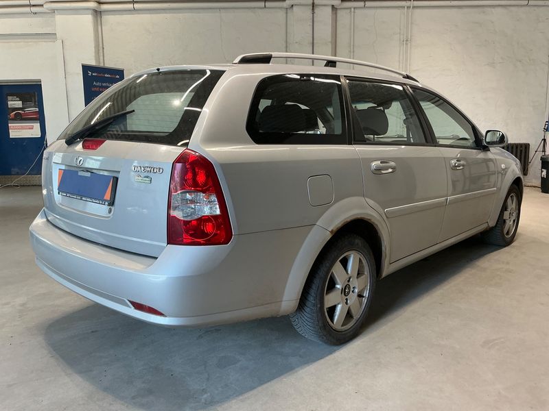 Daewoo Nubira 1.8 CDX 2004 – снимка 2