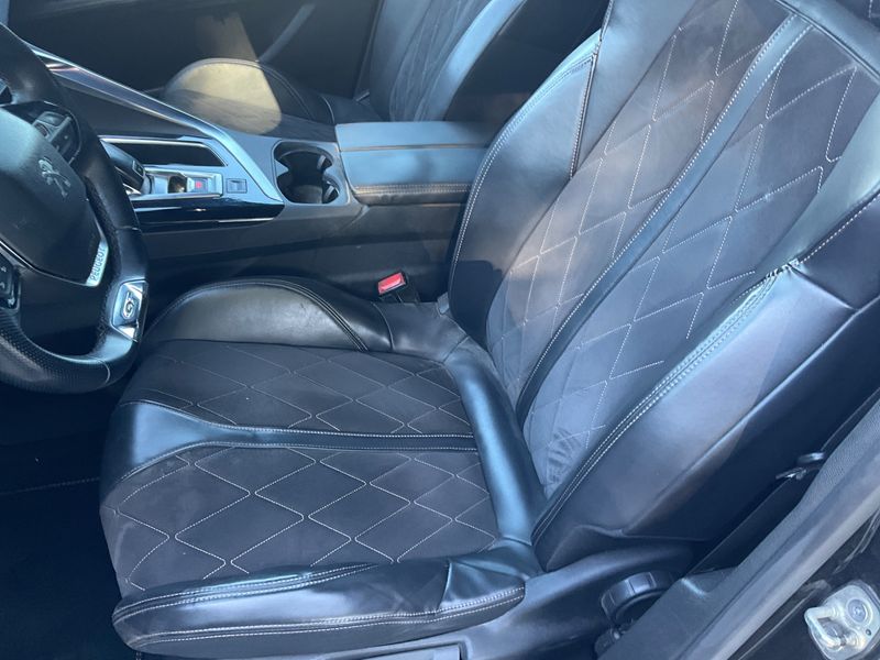 Peugeot 3008 2.0 Blue-HDi GT 2018 – снимка 32