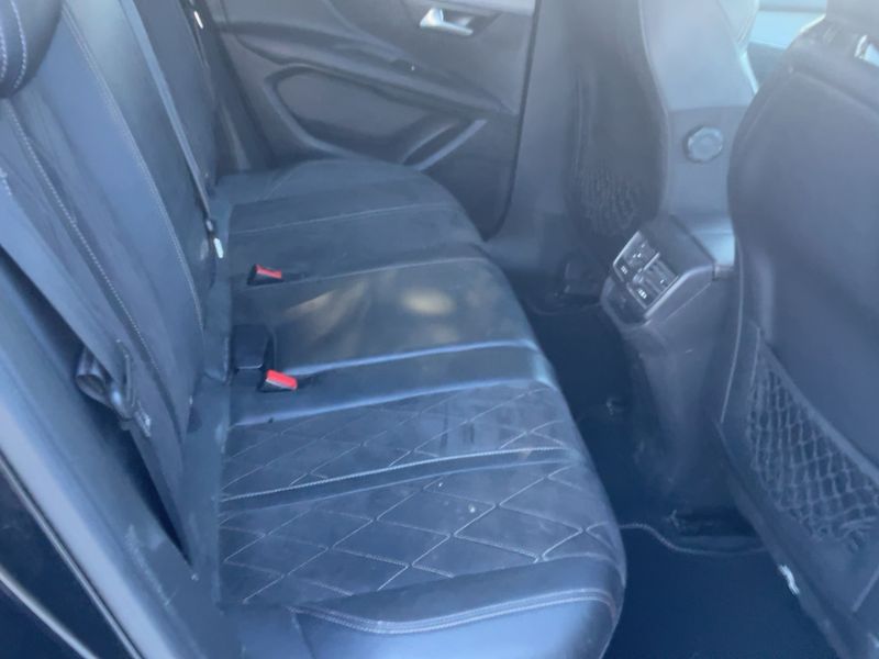 Peugeot 3008 2.0 Blue-HDi GT 2018 – снимка 19