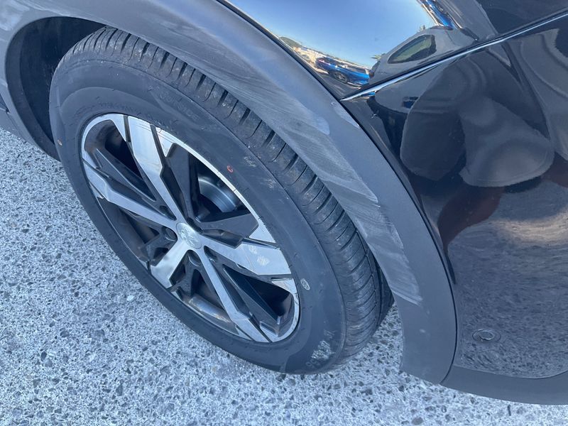 Peugeot 3008 2.0 Blue-HDi GT 2018 – снимка 23