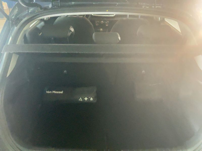 Kia Stonic 1.0 TGDI Spirit 2024 – снимка 15