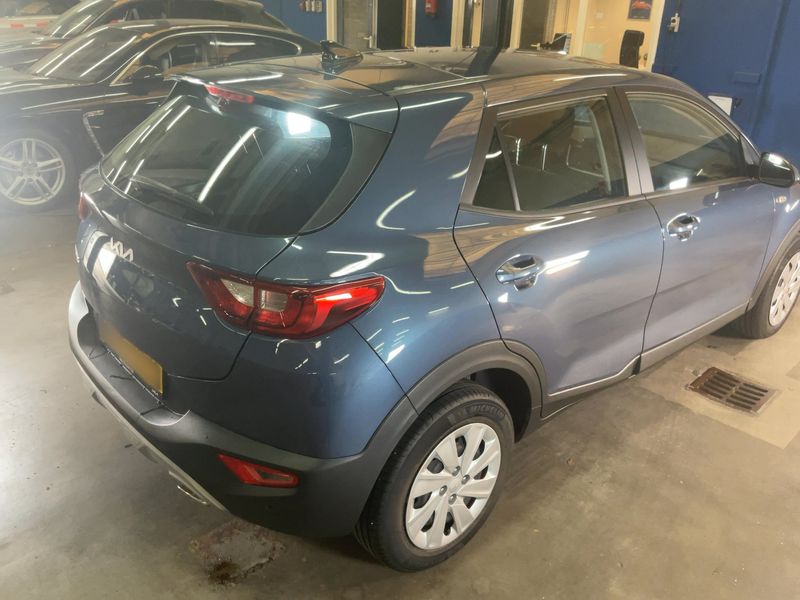 Kia Stonic 1.0 TGDI Spirit 2024 – снимка 8