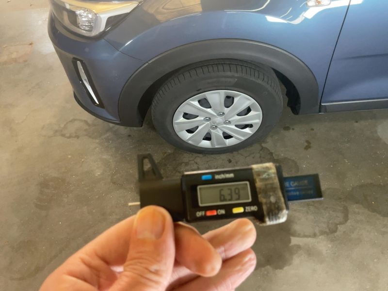 Kia Stonic 1.0 TGDI Spirit 2024 – снимка 3