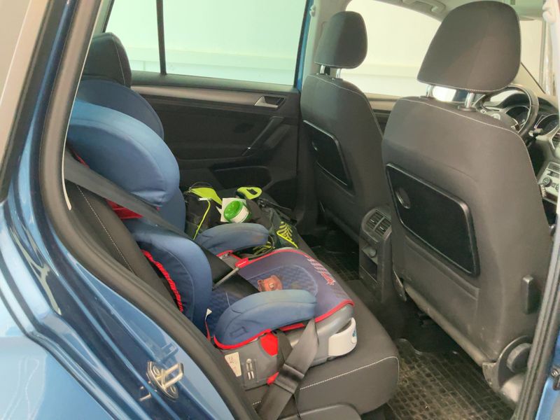 Volkswagen Golf VII Sportsvan 1.6 TDI Lounge BlueMotion Tech 2015 – снимка 19