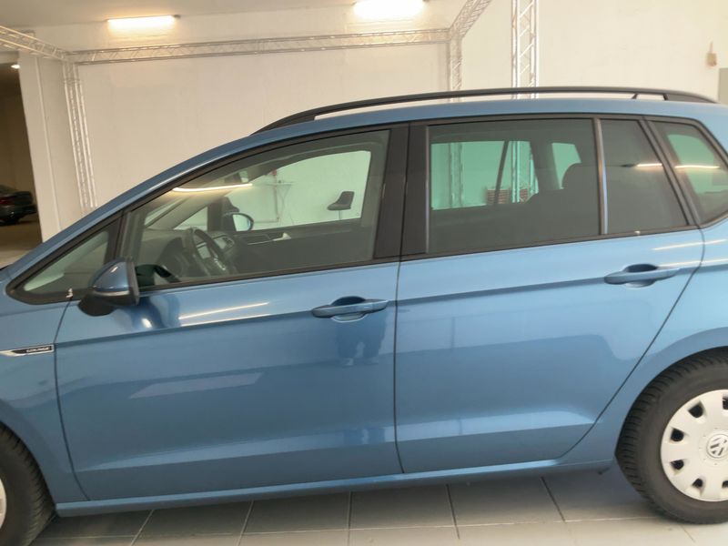 Volkswagen Golf VII Sportsvan 1.6 TDI Lounge BlueMotion Tech 2015 – снимка 4