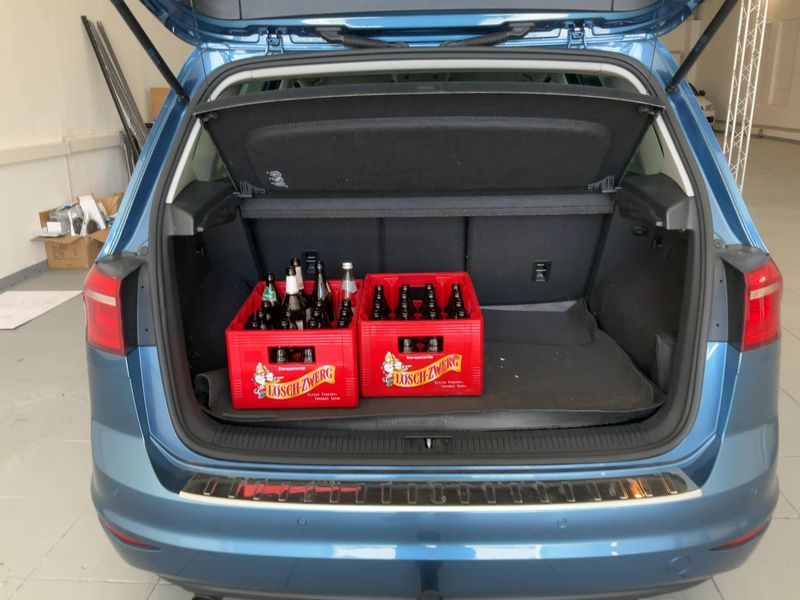 Volkswagen Golf VII Sportsvan 1.6 TDI Lounge BlueMotion Tech 2015 – снимка 15