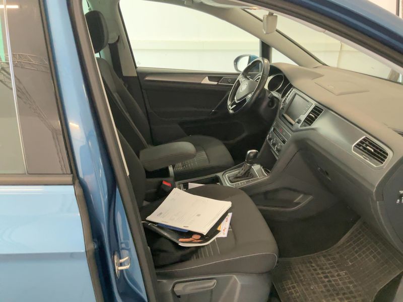 Volkswagen Golf VII Sportsvan 1.6 TDI Lounge BlueMotion Tech 2015 – снимка 16