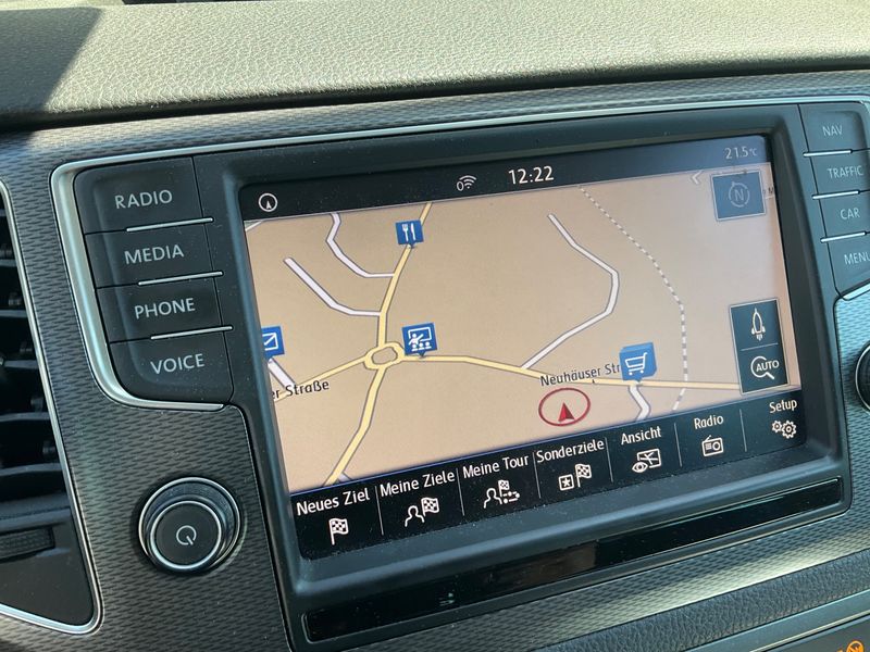 Volkswagen Golf VII Sportsvan 1.6 TDI Lounge BlueMotion Tech 2015 – снимка 32