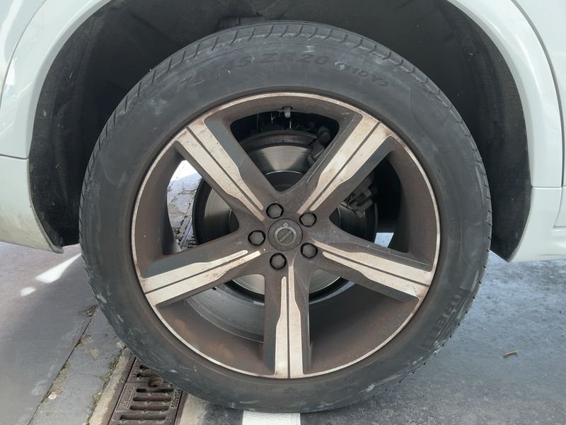Volvo XC90 2.0 T5 R-Design AWD 2019 – снимка 9