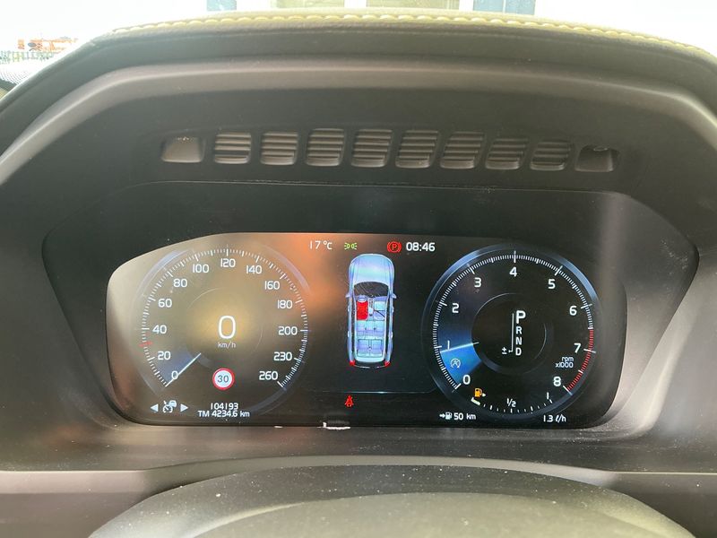Volvo XC90 2.0 T5 R-Design AWD 2019 – снимка 18