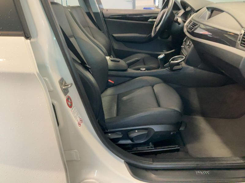 BMW X1 sDrive 18i 2011 – снимка 17