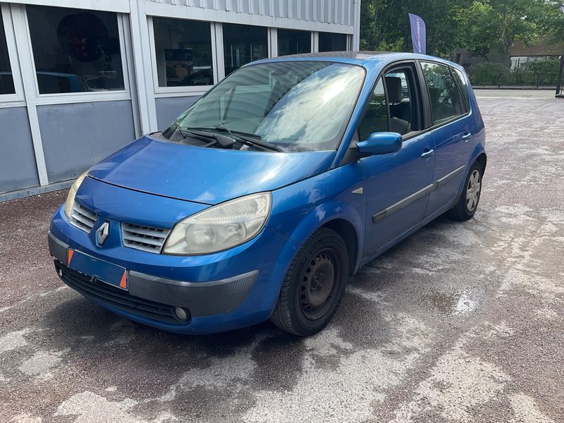 Renault Grand Scenic 1.6 Expression Confort 2005 – снимка 1