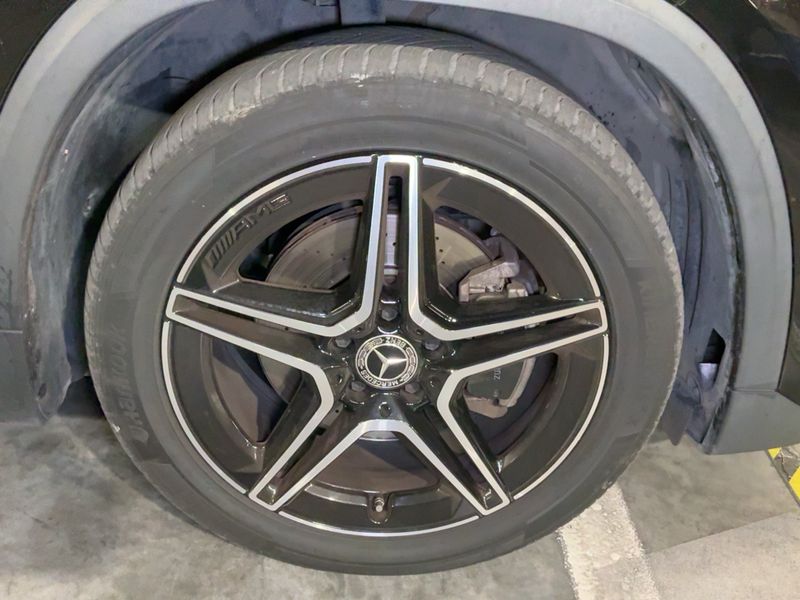 Mercedes-Benz GLA-Klasse GLA 200 d AMG Line 2022 – снимка 11