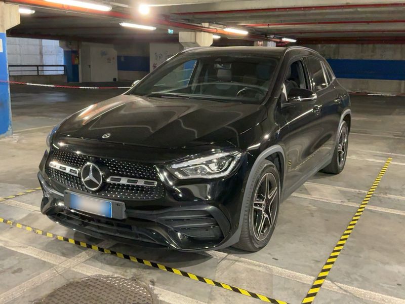 Mercedes-Benz GLA-Klasse GLA 200 d AMG Line 2022 – снимка 1