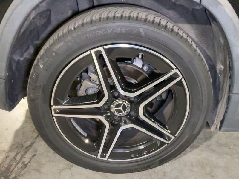 Mercedes-Benz GLA-Klasse GLA 200 d AMG Line 2022 – снимка 9