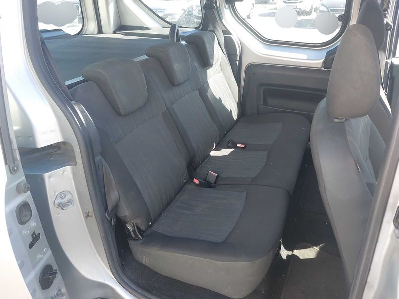 Dacia Dokker 1.5 dCi Diesel Laureate 2013 – снимка 14