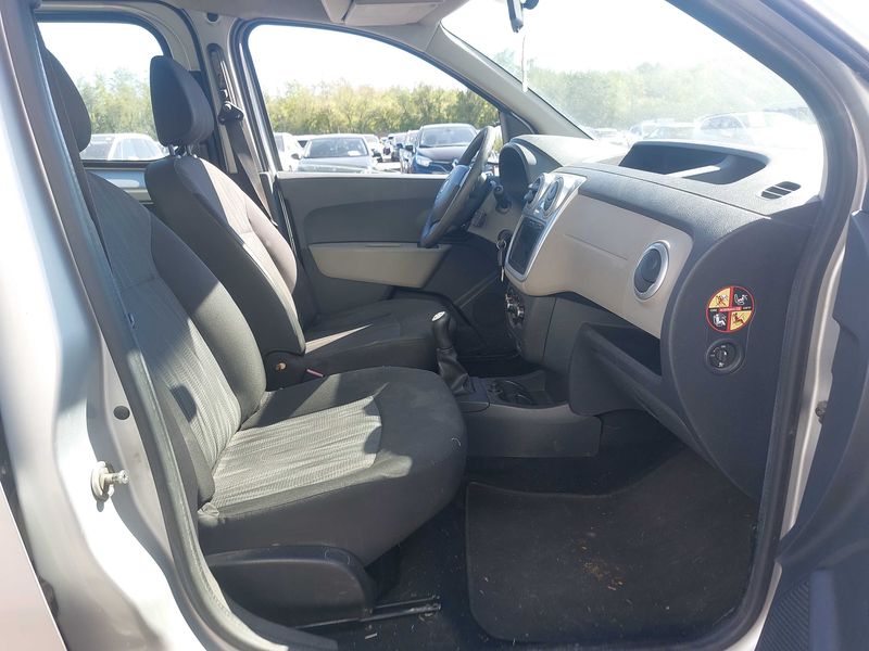Dacia Dokker 1.5 dCi Diesel Laureate 2013 – снимка 10