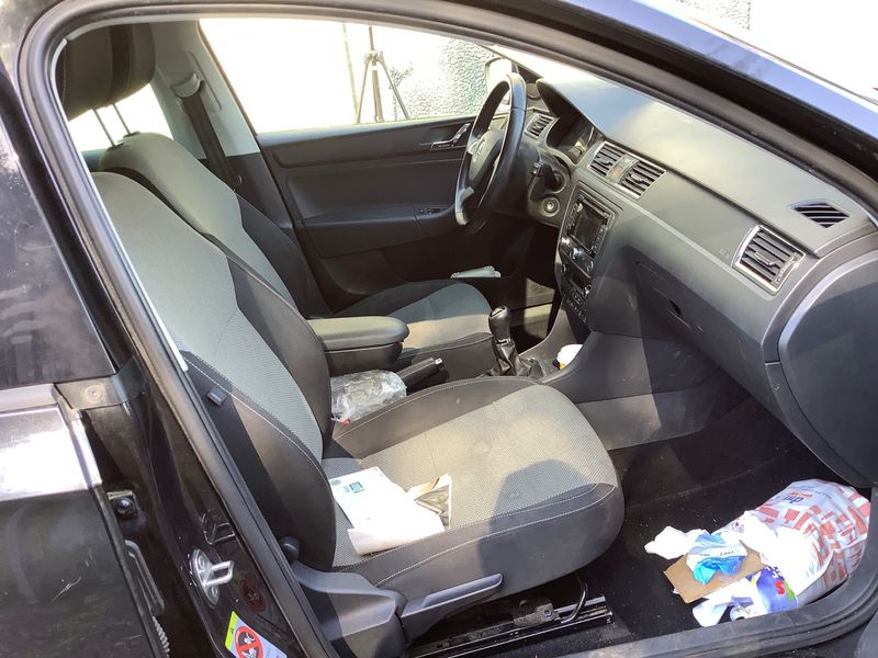 Skoda Rapid 1.2 TSI Elegance 2013 – снимка 3
