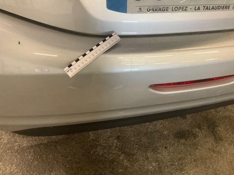 Peugeot 208 1.2 PureTech Allure 2018 – снимка 23
