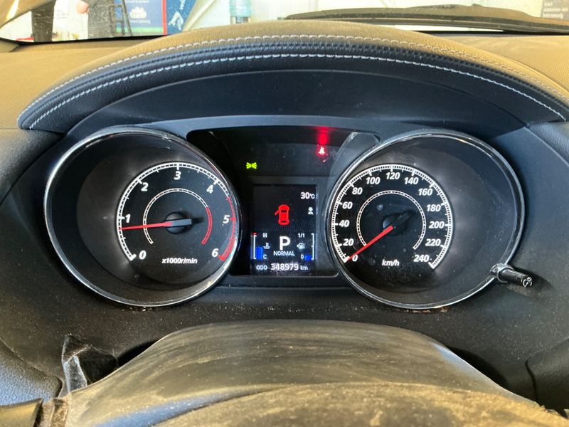 Citroen C-Crosser 2.2 HDi Exclusive 2009 – снимка 4
