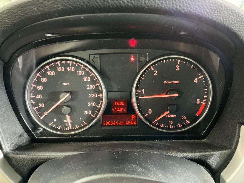 BMW 3er 320d 2009 – снимка 4