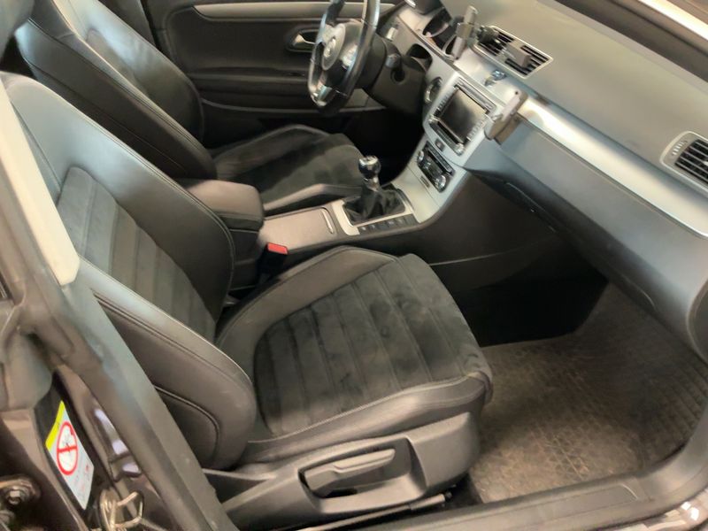 Volkswagen Passat CC 2.0 TDI BlueMotion Tech 2011 – снимка 16